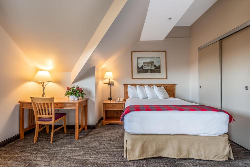 One-Bedroom Suite interior